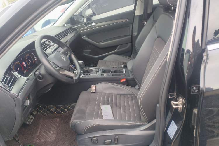 Used Volkswagen Magotan 2020 330TSI DSG Luxury Edition Left Front Seat