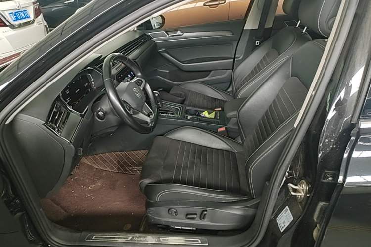 Used Volkswagen Magotan 2020 330TSI DSG Luxury Edition Left Front Seat
