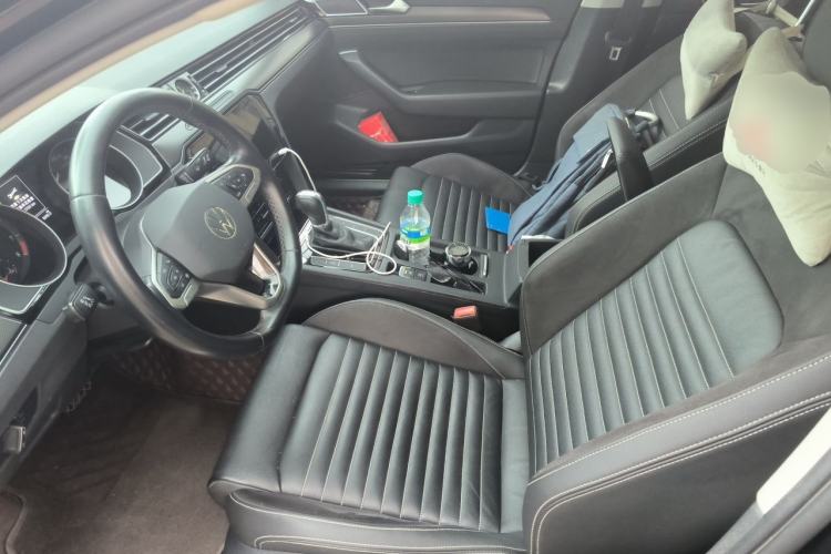 Used Volkswagen Magotan 2020 330TSI DSG Leading Model Left Front Seat