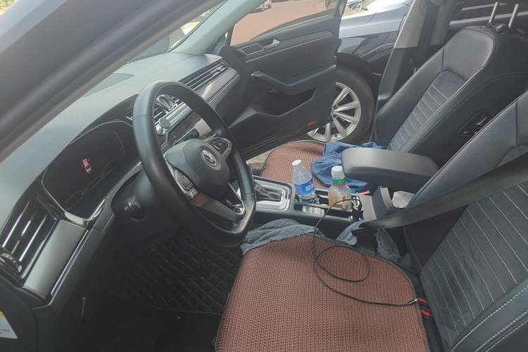 Used Volkswagen Magotan 2020 330TSI DSG Luxury Edition Left Front Seat