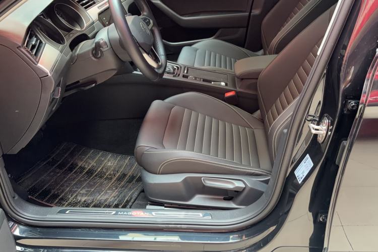Used Volkswagen Magotan 2020 280TSI DSG Comfort Edition Left Front Seat