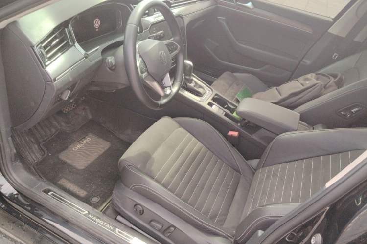 Used Volkswagen Magotan 2020 330TSI DSG Luxury Edition Left Front Seat