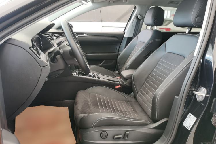 Used Volkswagen Magotan 2020 330TSI DSG Luxury Edition Left Front Seat