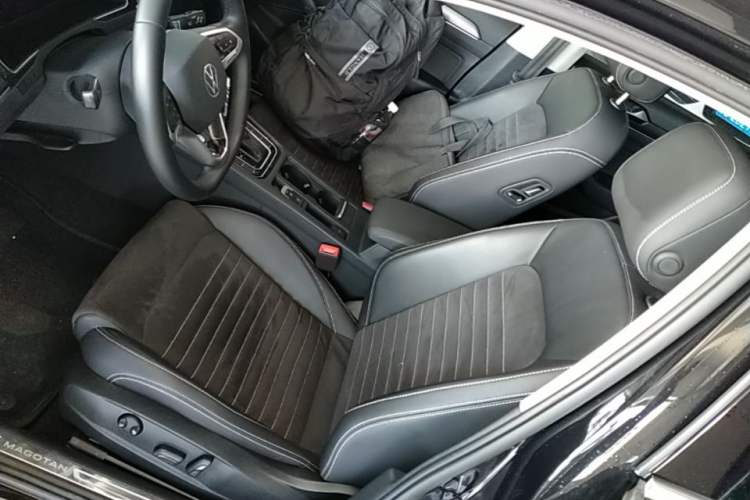 Used Volkswagen Magotan 2020 330TSI DSG Luxury Edition Left Front Seat