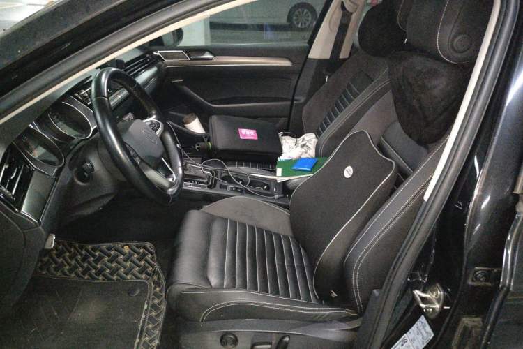 Used Volkswagen Magotan 2020 330TSI DSG Leading Model Left Front Seat