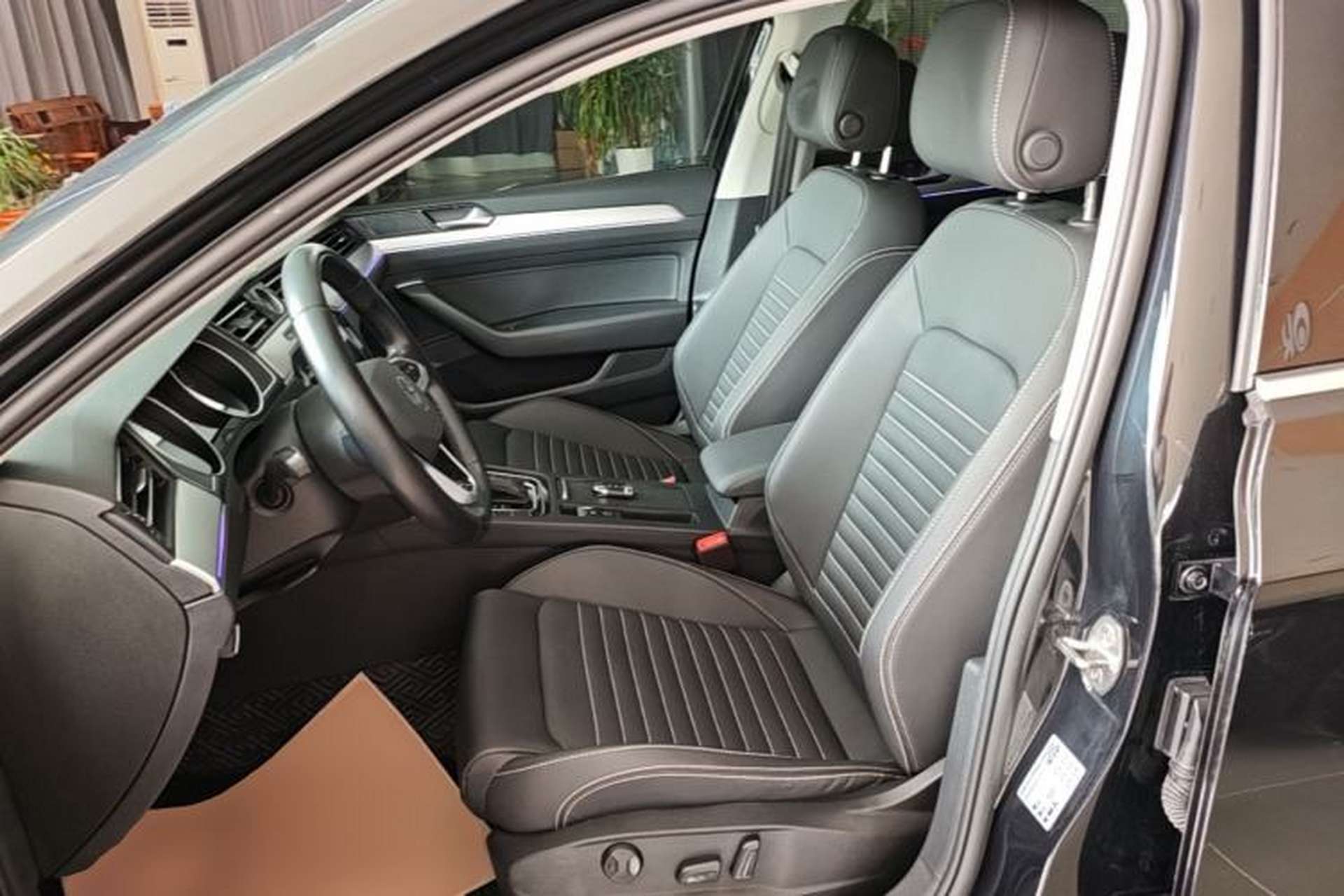 Used Volkswagen Magotan 2020 280TSI DSG Comfort Edition Left Front Seat
