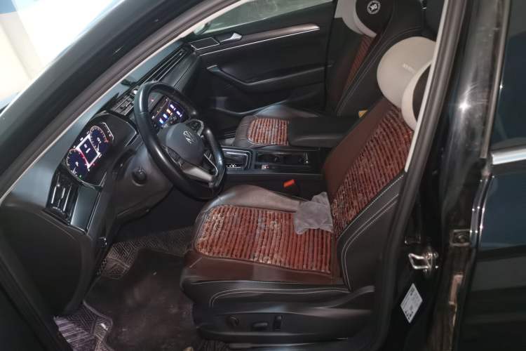 Used Volkswagen Magotan 2020 330TSI DSG Luxury Edition Left Front Seat