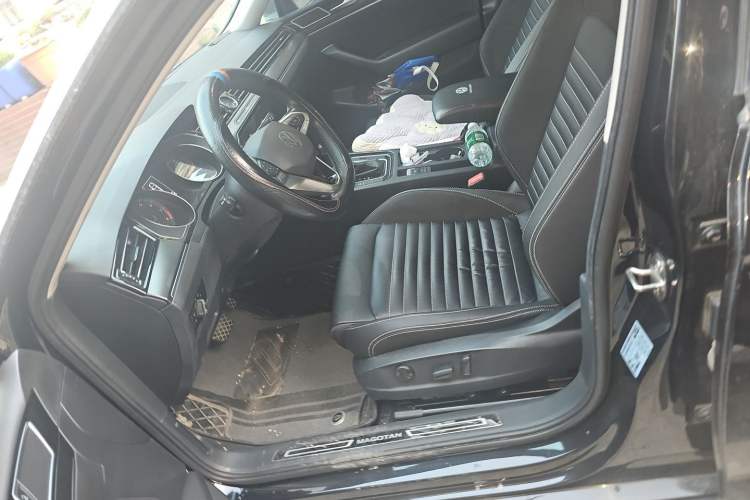 Used Volkswagen Magotan 2020 280TSI DSG Leading Edition Left Front Seat