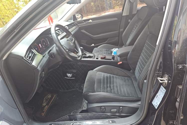 Used Volkswagen Magotan 2020 330TSI DSG Luxury Edition Left Front Seat