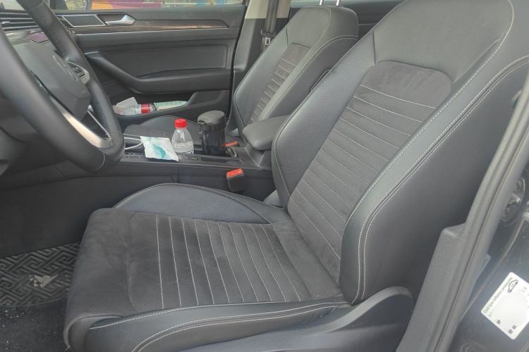 Used Volkswagen Magotan 2020 330TSI DSG Luxury Edition Left Front Seat