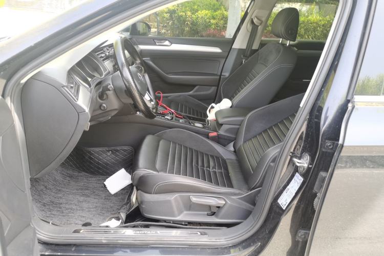 Used Volkswagen Magotan 2020 280TSI DSG Comfort Edition Left Front Seat