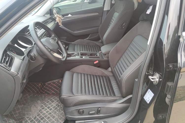 Used Volkswagen Magotan 2020 330TSI DSG Leading Model Left Front Seat