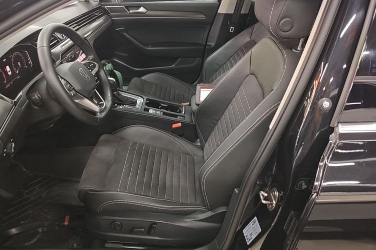 Used Volkswagen Magotan 2020 330TSI DSG Luxury Edition Left Front Seat