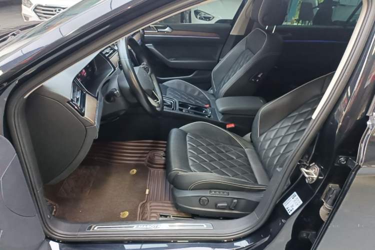 Used Volkswagen Magotan 2020 330TSI DSG Luxury Edition Left Front Seat