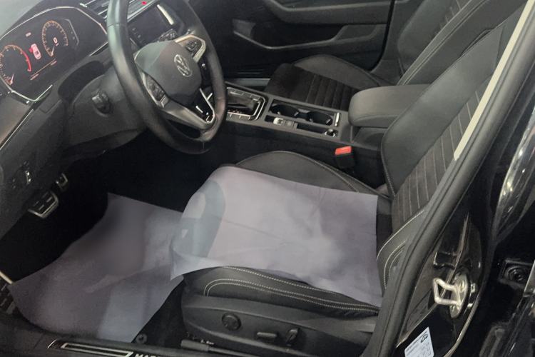 Used Volkswagen Magotan 2020 330TSI DSG Luxury Edition Left Front Seat