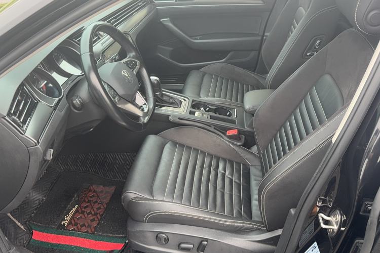 Used Volkswagen Magotan 2020 280TSI DSG Leading Edition Left Front Seat