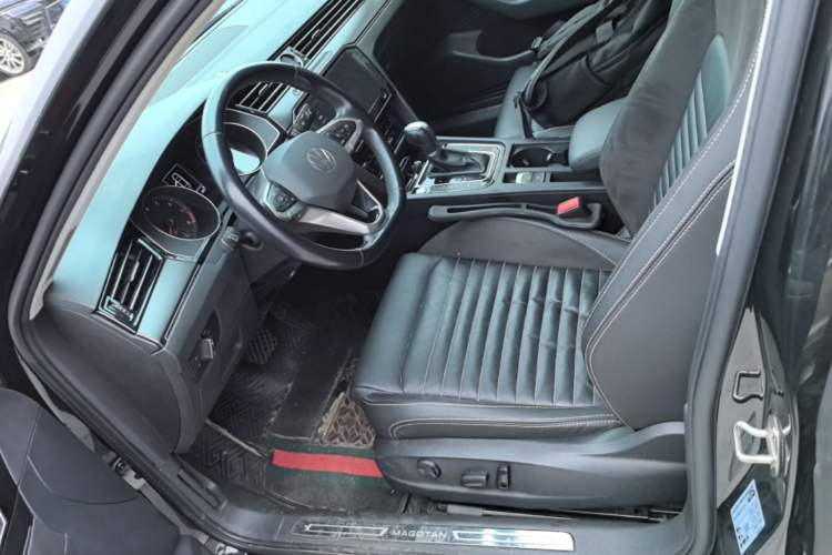 Used Volkswagen Magotan 2020 280TSI DSG Leading Edition Left Front Seat