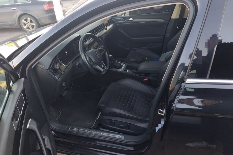 Used Volkswagen Magotan 2020 330TSI DSG Luxury Edition Left Front Seat