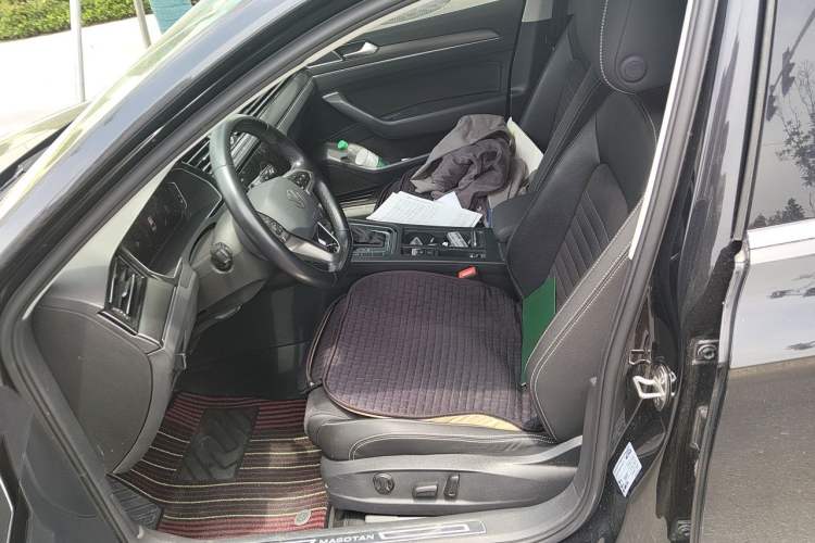 Used Volkswagen Magotan 2020 330TSI DSG Luxury Edition Left Front Seat