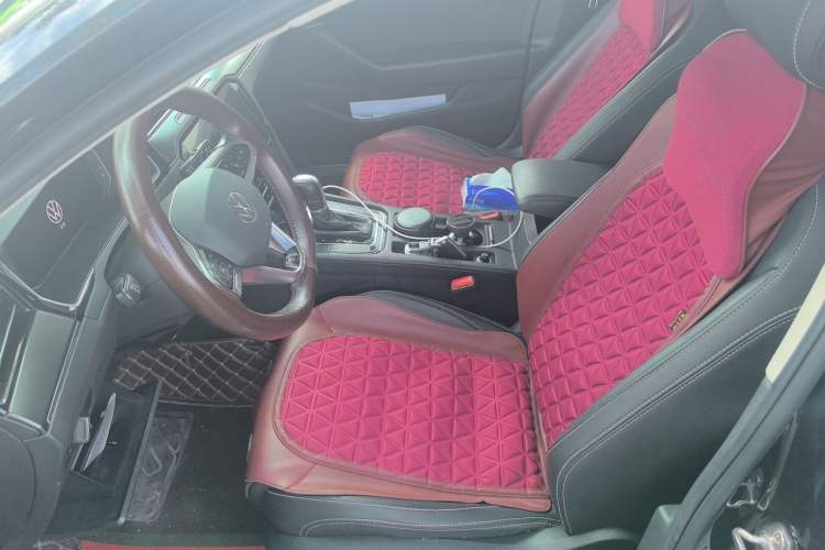 Used Volkswagen Magotan 2020 330TSI DSG Luxury Edition Left Front Seat