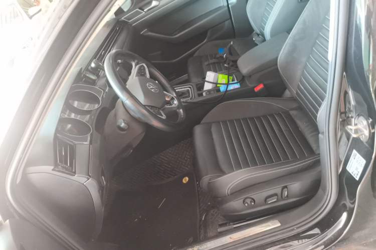 Used Volkswagen Magotan 2020 330TSI DSG Leading Model Left Front Seat