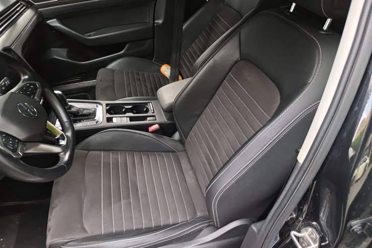 Used Volkswagen Magotan 2020 380TSI DSG Luxury Version Left Front Seat