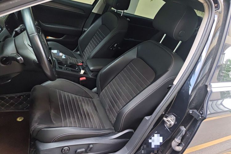 Used Volkswagen Magotan 2020 330TSI DSG Luxury Edition Left Front Seat