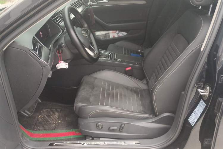 Used Volkswagen Magotan 2020 330TSI DSG Luxury Edition Left Front Seat