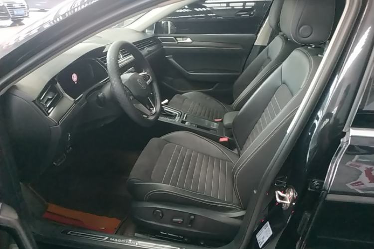 Used Volkswagen Magotan 2020 330TSI DSG Luxury Edition Left Front Seat