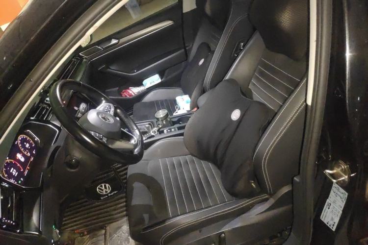 Used Volkswagen Magotan 2020 330TSI DSG Luxury Edition Left Front Seat