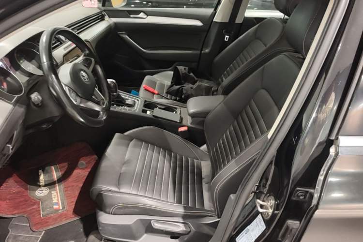 Used Volkswagen Magotan 2020 280TSI DSG Comfort Edition Left Front Seat