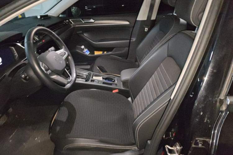 Used Volkswagen Magotan 2020 380TSI DSG Luxury Version Left Front Seat