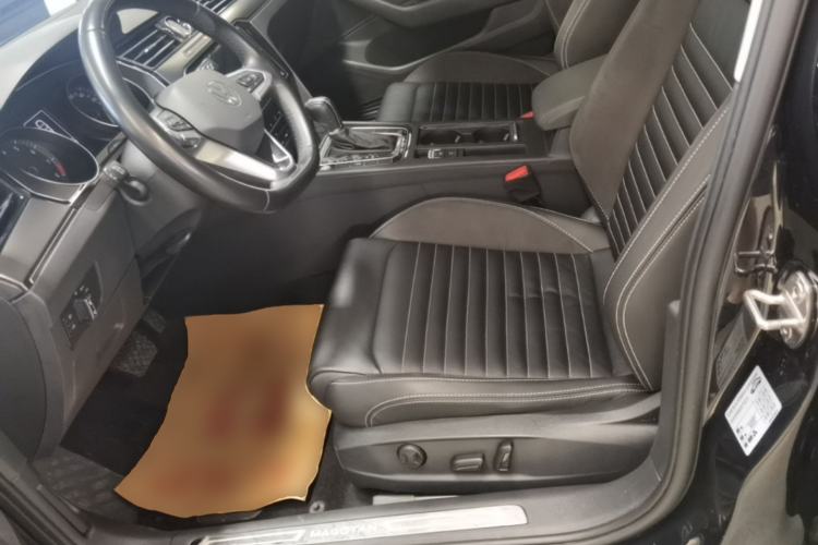 Used Volkswagen Magotan 2020 330TSI DSG Leading Model Left Front Seat