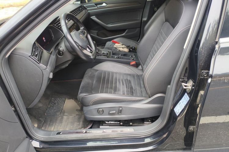 Used Volkswagen Magotan 2020 330TSI DSG Luxury Edition Left Front Seat