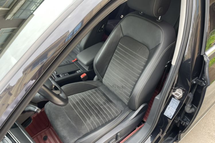 Used Volkswagen Magotan 2020 330TSI DSG Luxury Edition Left Front Seat