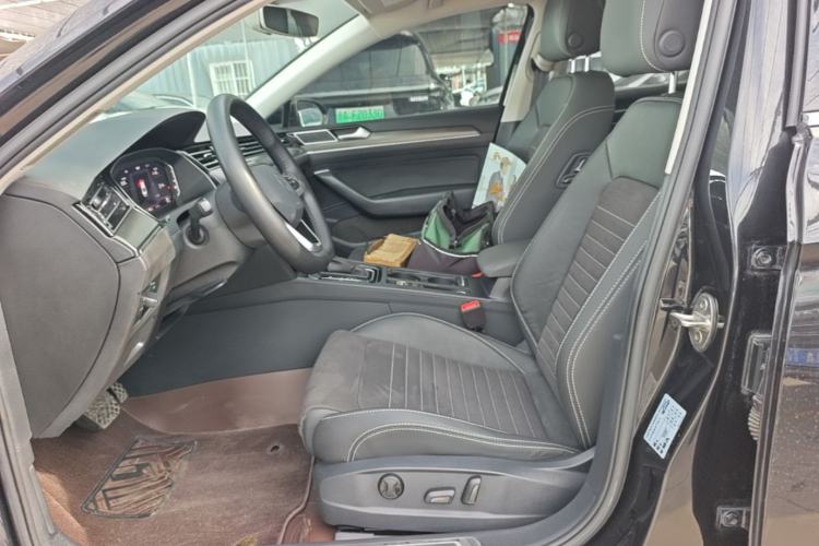 Used Volkswagen Magotan 2020 380TSI DSG Luxury Version Left Front Seat