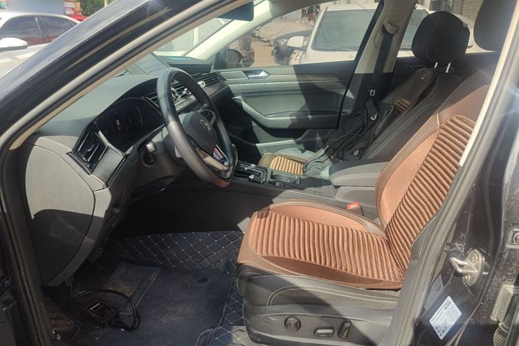 Used Volkswagen Magotan 2020 330TSI DSG Luxury Edition Left Front Seat