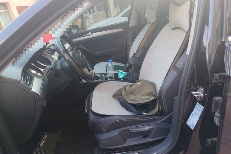 Used Volkswagen Magotan 2020 280TSI DSG Comfort Edition Left Front Seat