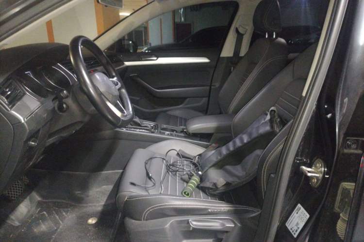 Used Volkswagen Magotan 2020 280TSI DSG Comfort Edition Left Front Seat