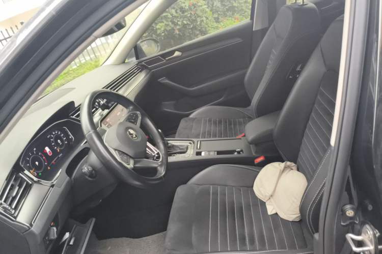 Used Volkswagen Magotan 2020 380TSI DSG Luxury Version Left Front Seat