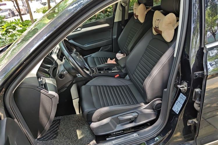 Used Volkswagen Magotan 2020 280TSI DSG Comfort Edition Left Front Seat