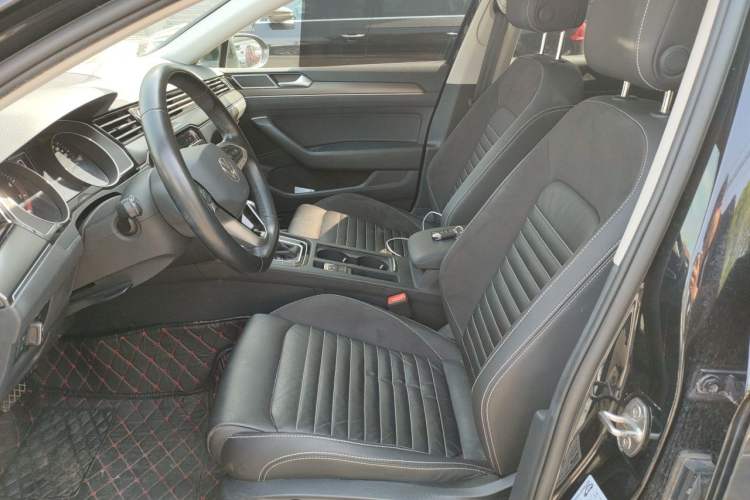 Used Volkswagen Magotan 2020 330TSI DSG Leading Model Left Front Seat