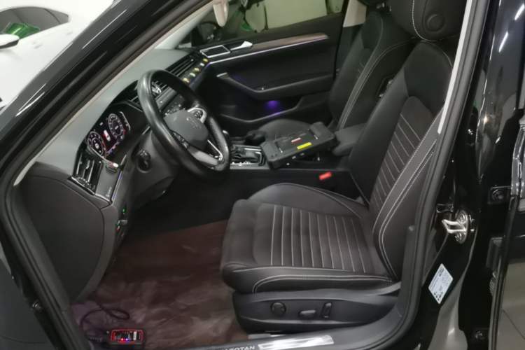 Used Volkswagen Magotan 2020 330TSI DSG Luxury Edition Left Front Seat