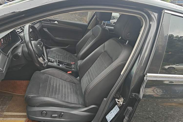 Used Volkswagen Magotan 2020 380TSI DSG Luxury Version Left Front Seat