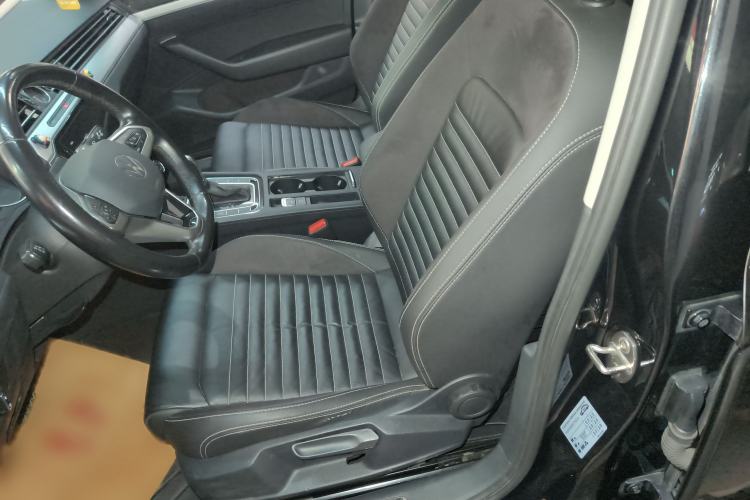 Used Volkswagen Magotan 2020 280TSI DSG Comfort Edition Left Front Seat