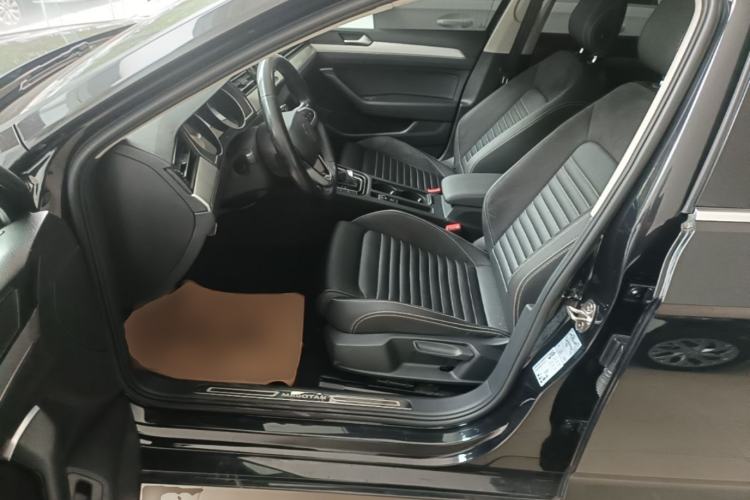 Used Volkswagen Magotan 2020 280TSI DSG Comfort Edition Left Front Seat