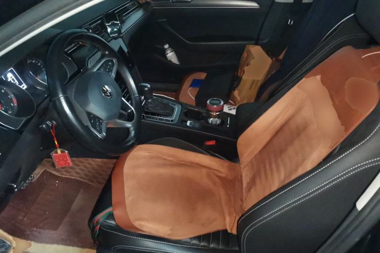 Used Volkswagen Magotan 2020 330TSI DSG Leading Model Left Front Seat