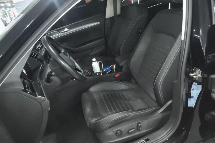 Used Volkswagen Magotan 2020 330TSI DSG Luxury Edition Left Front Seat