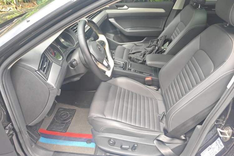 Used Volkswagen Magotan 2020 280TSI DSG Comfort Edition Left Front Seat