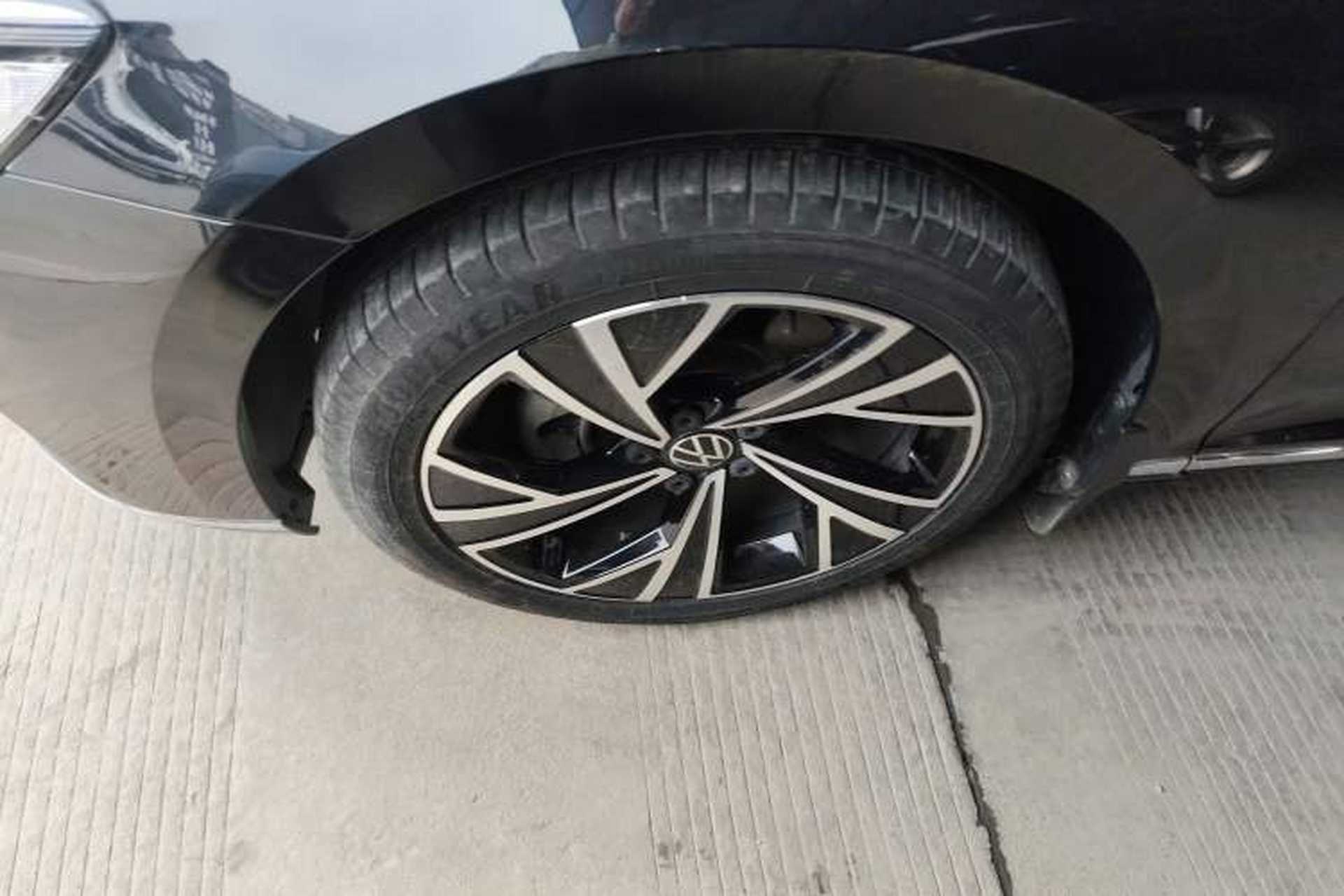 Used Volkswagen Magotan 2020 330TSI DSG Luxury Edition Left Front Wheel Hub